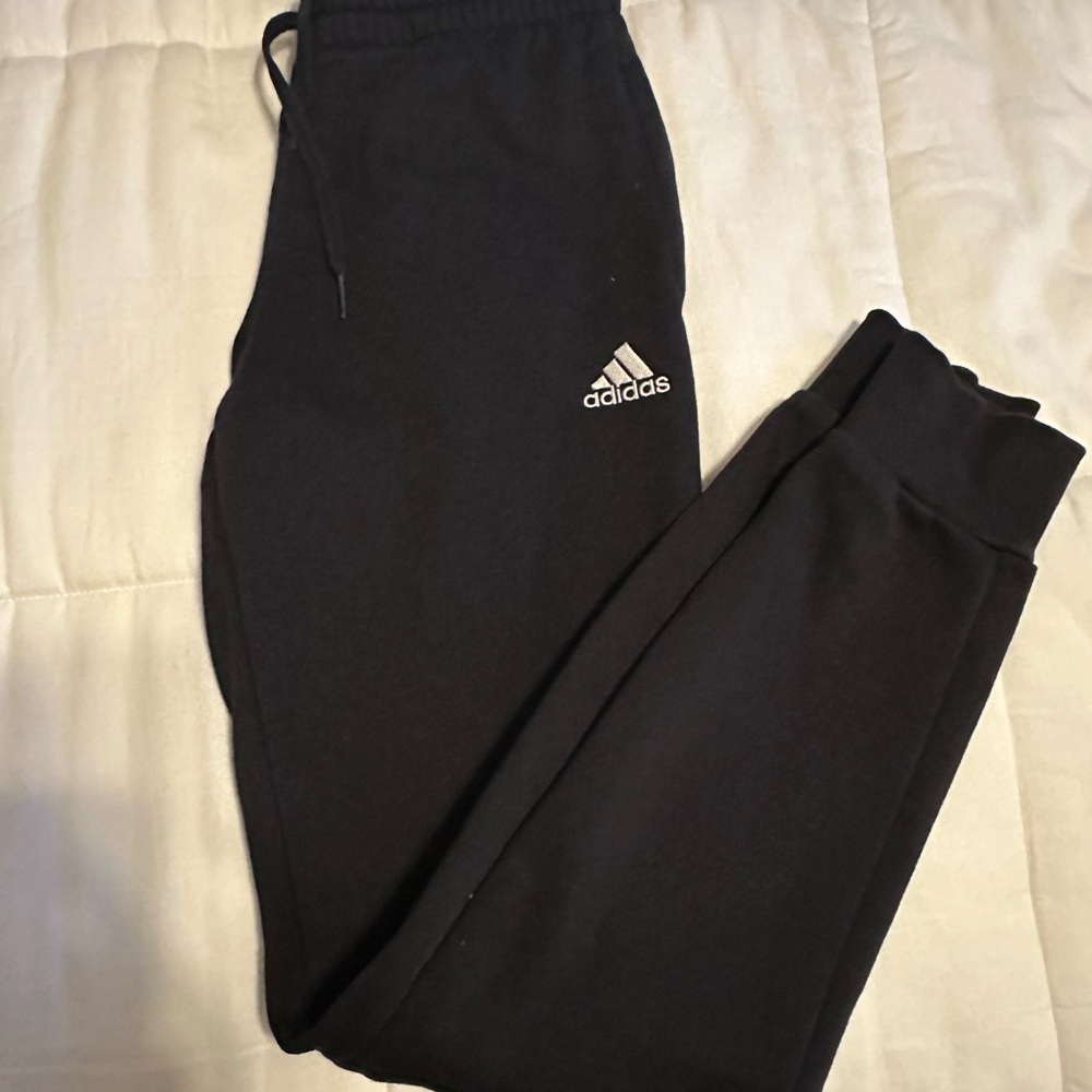 Women’s Adidas Joggers - XS
